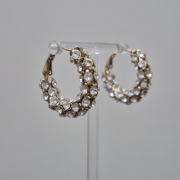 18k GP Hoops Earrings - Picture 6 of 9